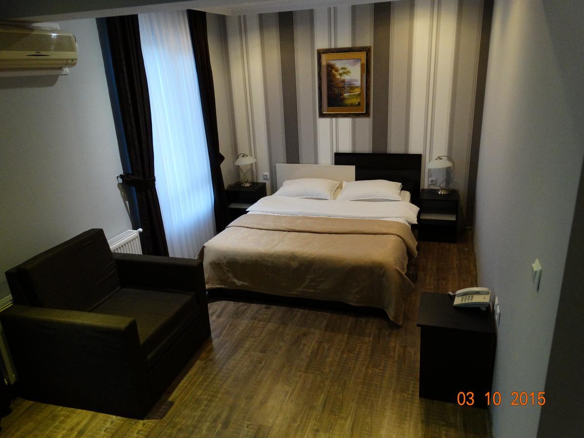 Hotel Mimoza Razgrad Eksteriør bilde