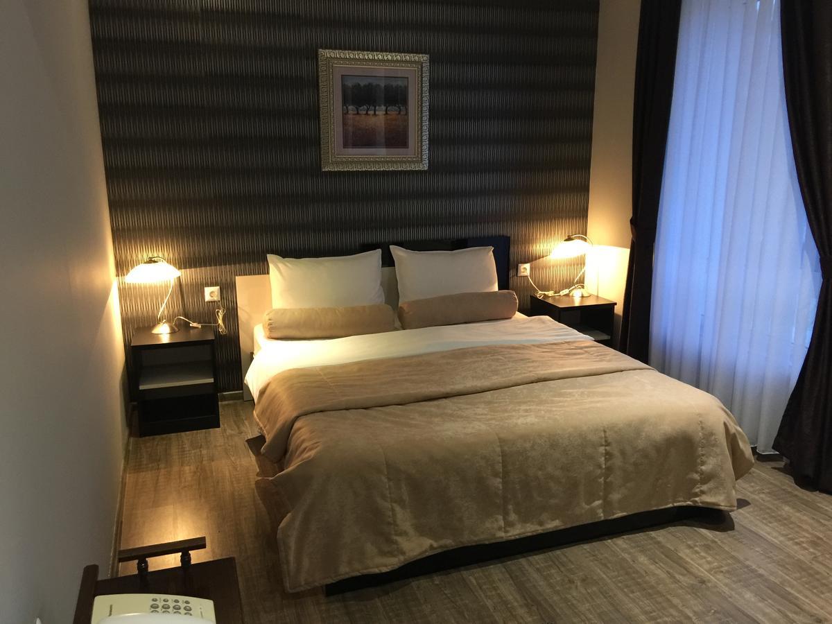 Hotel Mimoza Razgrad Eksteriør bilde